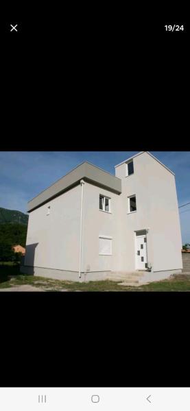 Family house Grbalj